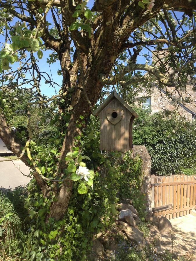 La Suite Tremignon Megrit Exterior photo